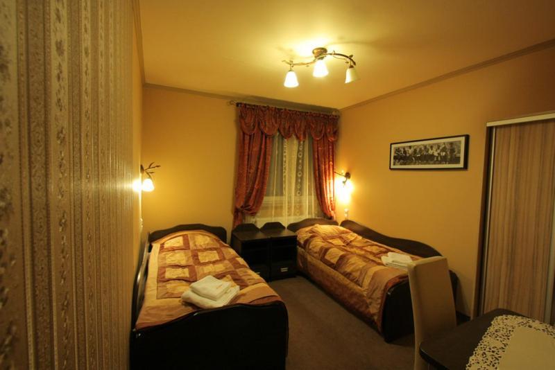 Hotel Andersen Rzeszow Ngoại thất bức ảnh