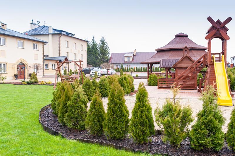 Hotel Andersen Rzeszow Ngoại thất bức ảnh